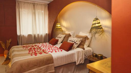Suite Luxueuse Jacuzzi Hammam Marrakech by Noma - Hizvo