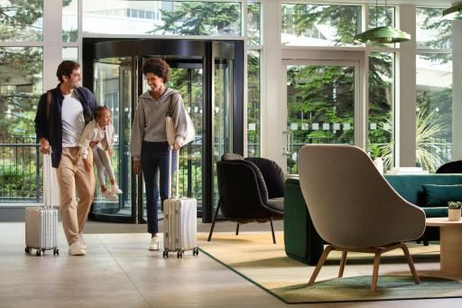 Holiday Inn Manchester Airport T2, an IHG Hotel - Housity