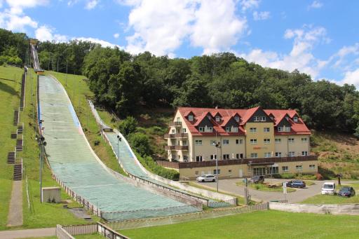 REGIOHOTEL Schanzenhaus Wernigerode - #Wellnessbereich #NaturAuszeitHarz #RuhigAmWald #FreeParking - Housity
