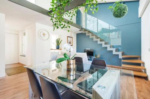 Domus: modern Loft in the center of Parma - Housity