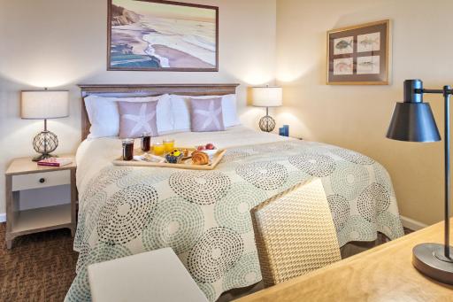 Beach House Half Moon Bay - Housity