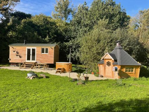 Gillan Creek Retreat - Housity