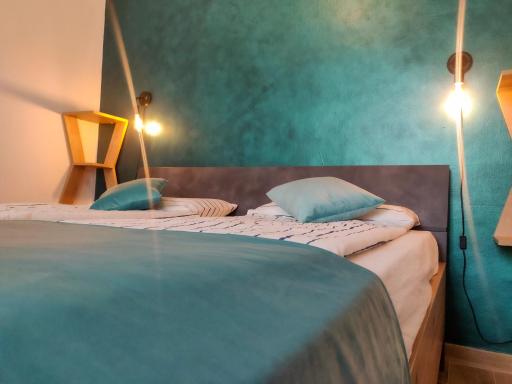 Mistral Guesthouse - Housity