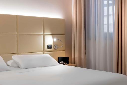 Best Western Cavalieri Della Corona - Housity