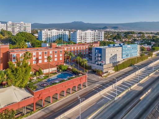 Fiesta Inn Cuernavaca - Hizvo