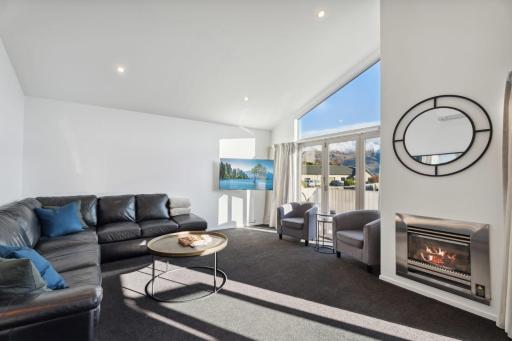 Alpine Retreat - 3 Bedroom - Housity