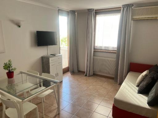 Hotel Lydia - Housity