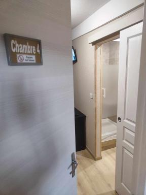 HOTEL DE LA GARE - Housity