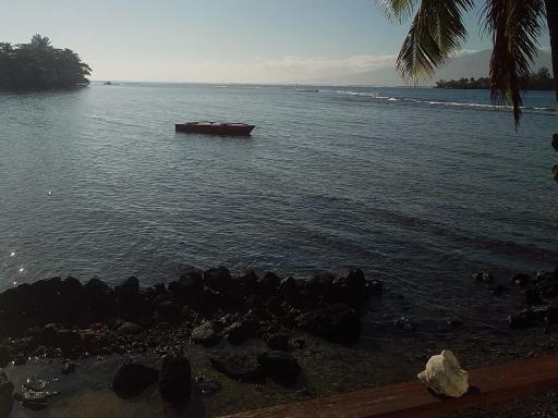 Bungalow blue lagon waterfront - Housity