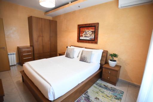 Hotel Gega - Housity