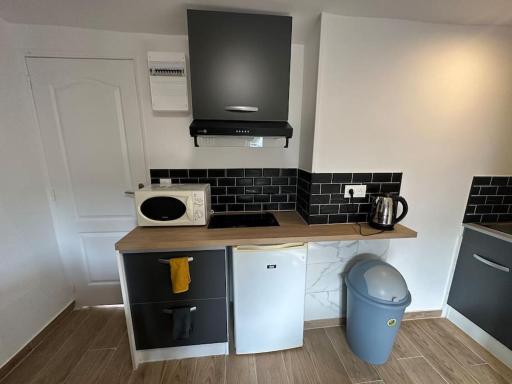 Studio very close to ligne 13 tram 5 Saint-Denis - Housity