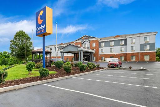 Comfort Suites Abingdon I-81 - Housity