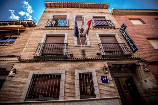 Hostal Tic-Tac - Housity