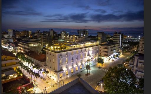 Hotel Italia Palace - Housity
