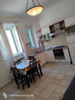 Casa vicino agli imbarchi con parcheggio privato - Hizvo