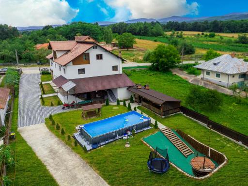 Pensiunea Day & Deny - Housity