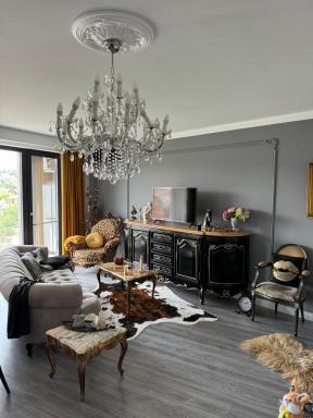 Parisian Apartment Cluj - Hizvo