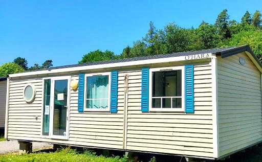 Beachfront Camping Prima - Housity