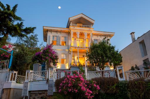 Mansion Miliá - Housity
