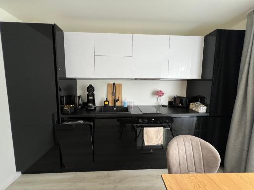Suuremõisa Holiday Apartment with Sauna - Housity