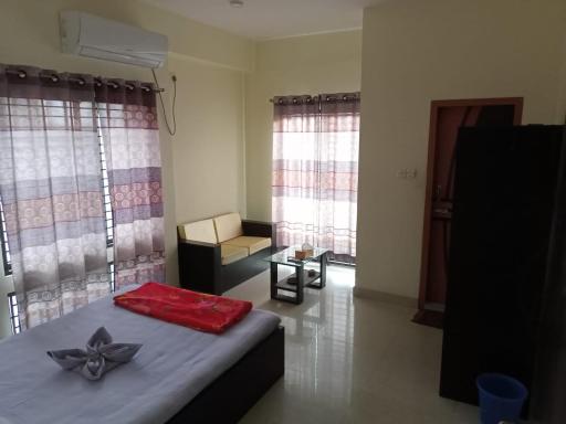 Rose Garden Guest House - Housity