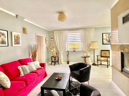 Apartament w willi Karczyn - noclegi dla miłośników natury i spokoju - Housity