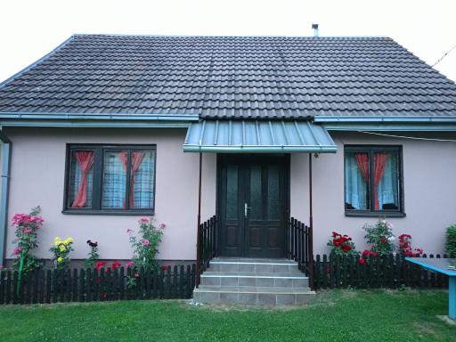 Pantića avlija - Ethno household - Housity