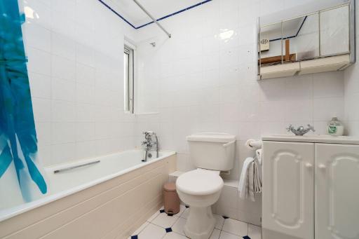 Apartment 447 - Ballynahinch - Housity