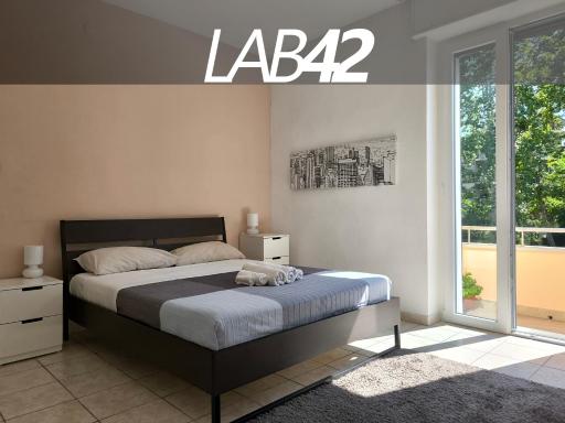 LAB42 City & San Matteo Apartment - 2 Bedrooms - Housity