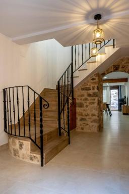 Les Gubies - Housity