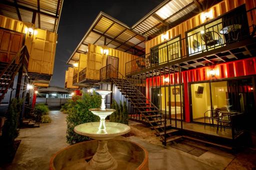 Tuscany Land Resort Donmuang - Hizvo