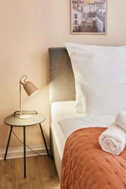 OLIVE Apartments - 3x Kingsize Bedrooms - Free Parking - Housity