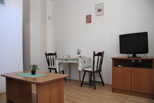 Apartments Pidi - Housity