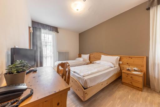 WHITE MOSS GARNì - Housity