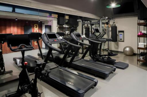 Moxy San Diego Gaslamp Quarter - Housity