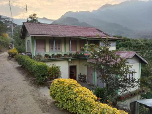 Hills view cottage - Housity