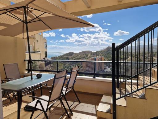 Acogedor piso con vistas al mar - Housity