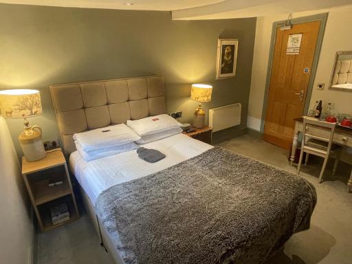 The Fox - Housity
