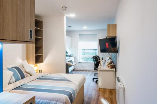 Luxury Studio - Sparkford House - Housity