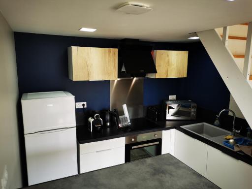 Logement entier à LA CRECHE - Housity