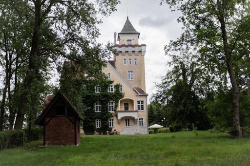 Zamek Nowęcin - Housity