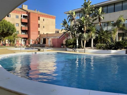 Apartamento con piscina a 7 min de la playa - ES-180-228 - Housity