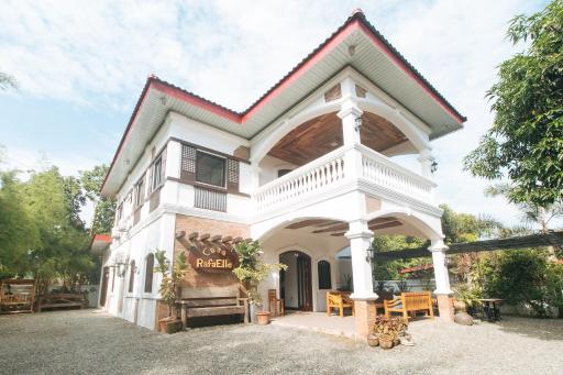 RedDoorz at Casa Rafaelle Transient Ilocos Sur - Housity