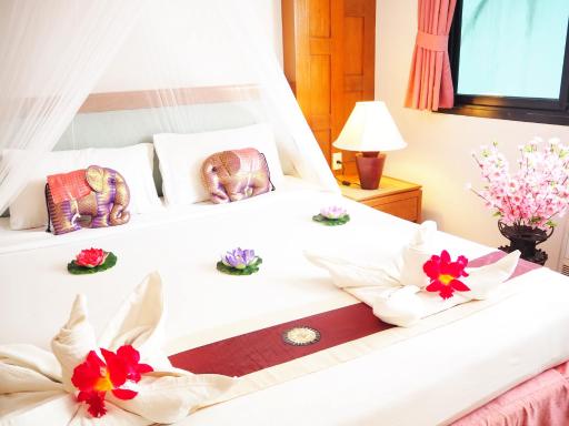 Your Place Inn - Housity