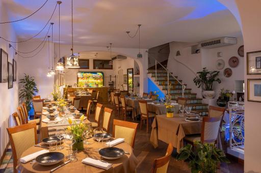 Hotel Su Barchile - Housity