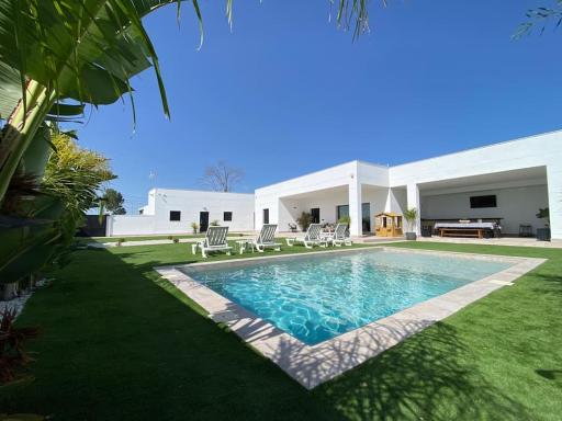 Villa con piscina Camino Doñana - Hizvo