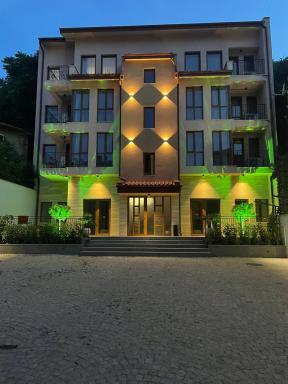 Odrys Apartments - Hizvo