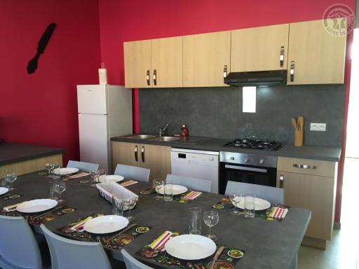 Maison spacieuse pour 8 pers avec jardin, terrasse, WIFI, proche commerces et attractions culturelles - FR-1-510-156 - Housity