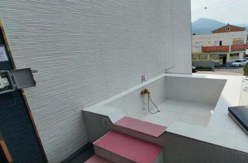 Denbasta Hotel Heritage - Housity