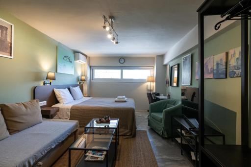 Pol's studio, Kalamata Mediterranean Apartments - Housity